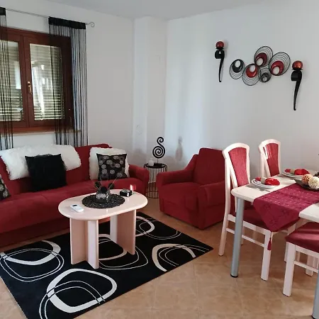 Guest house Lovely Piantade Vrvari