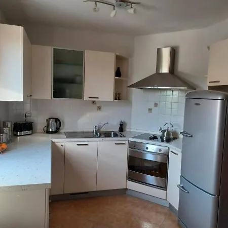 Lovely Piantade Pensión