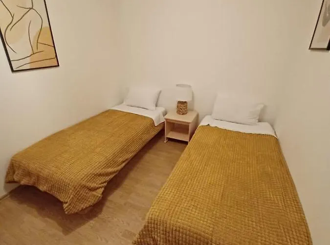 Lovely Piantade Gostinjska kuća Vrvari